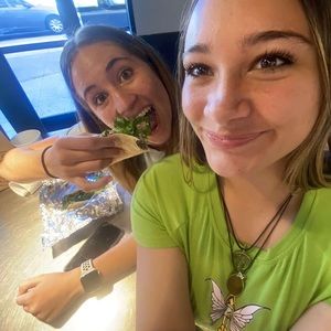 Meet your Posher, Sophia